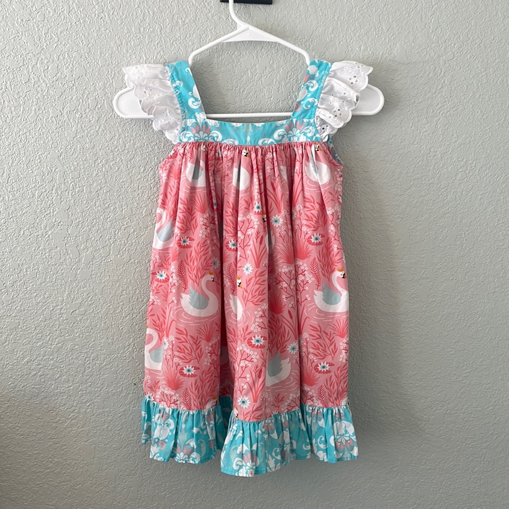 Eleanor Rose Swan Dress, Size 6-7